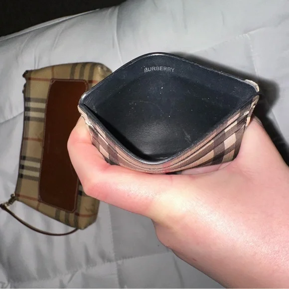 Burberry Beige and Brown Plaid Set - Picture 8 of 8